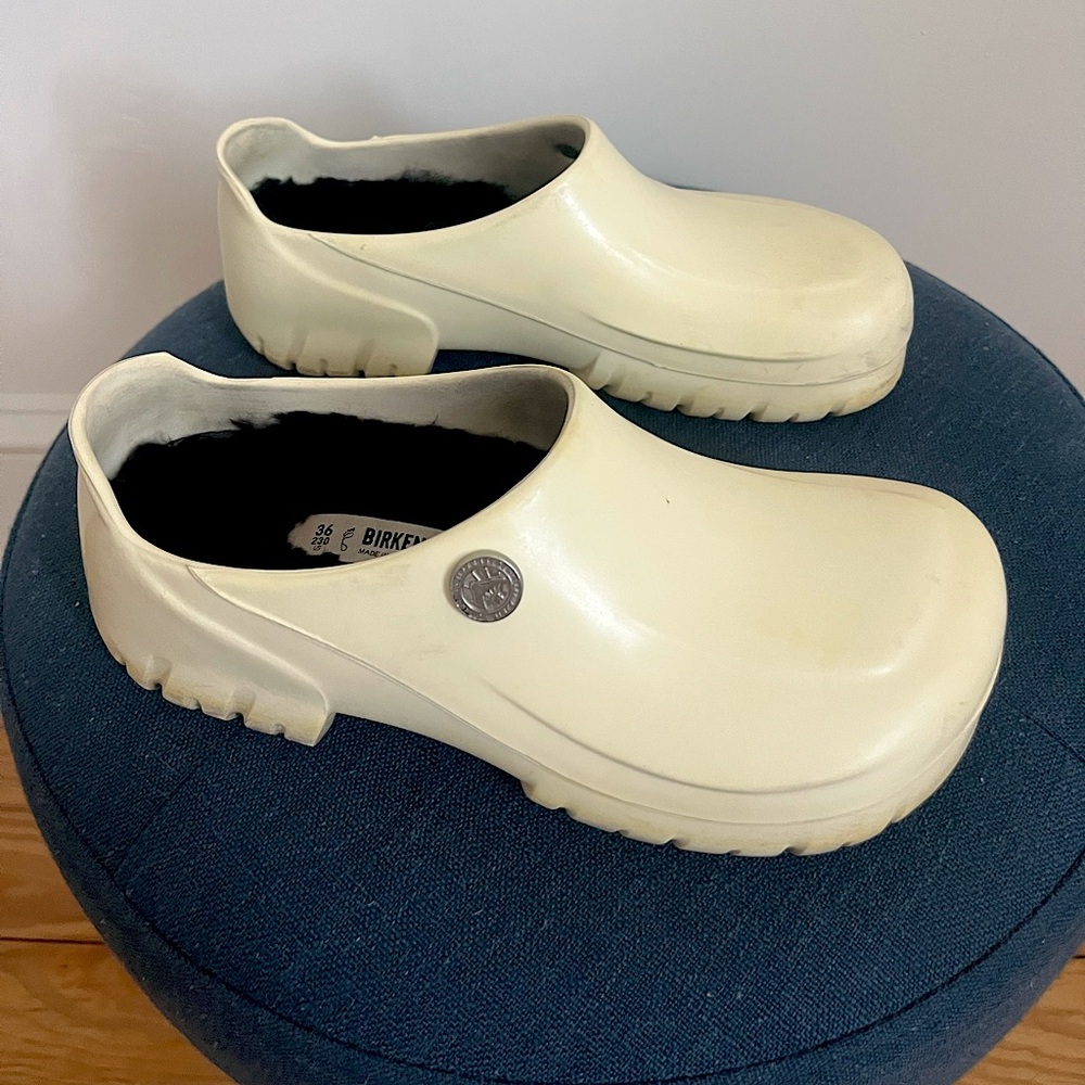 Birkenstock 230 Sherpa Lined Rubber Clogs Cream Size 36 (5/5.5)